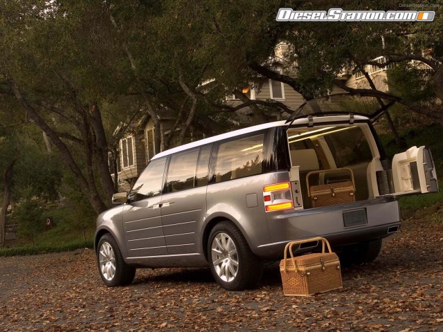 Ford Fairlane Concept Picture #2 Ford Fairlane Concept Picture #2